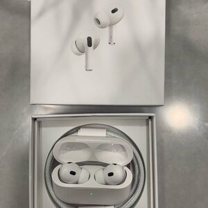 Apple AirPods Pro 2
